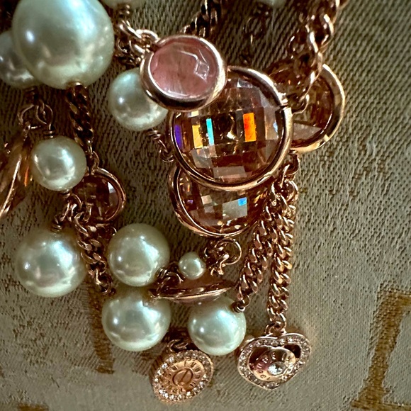 Brilliant HENRI BENDEL Multi Strand Necklace Rose Gold Swarovski Dangles EUC - Picture 9 of 16